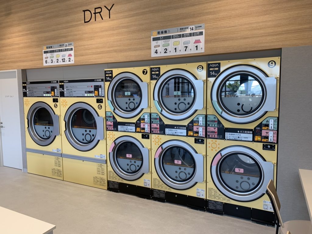 COIN LAUNDRY FUJI乾燥機