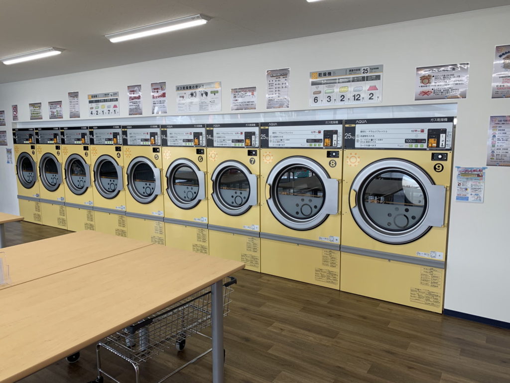 コインランドリーカリーナ 乾燥機